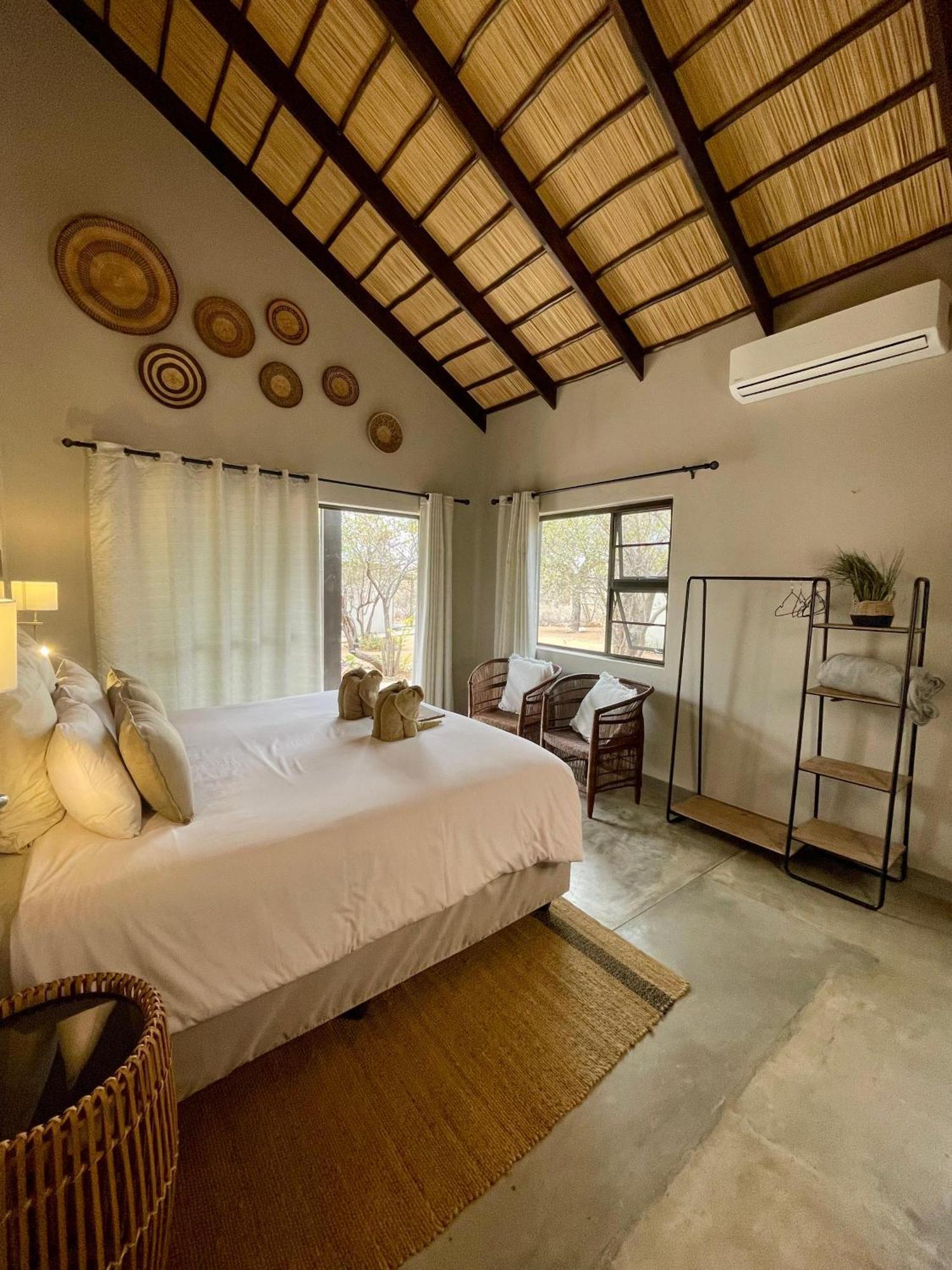 The Baobab Bush Lodge And Villa Hoedspruit Exterior photo